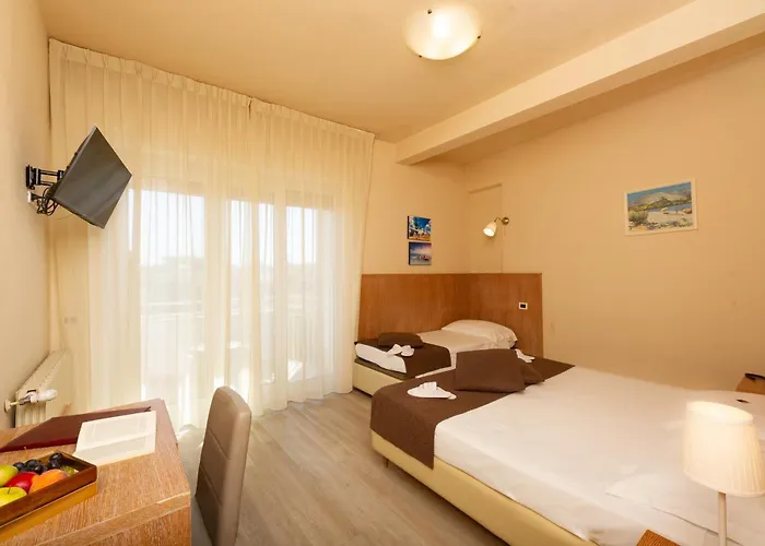 Otel Nuova Sabrina Marina di Pietrasanta