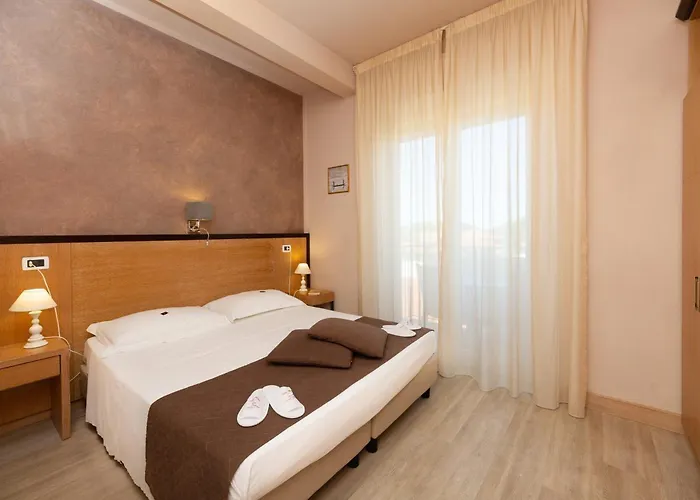 Nuova Sabrina 3* Marina di Pietrasanta