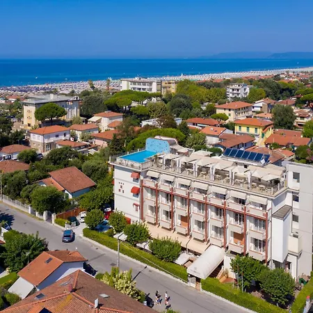 Nuova Sabrina Отель 3*