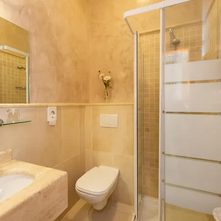 Otel Nuova Sabrina Marina di Pietrasanta