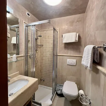 Nuova Sabrina Hotel Marina di Pietrasanta