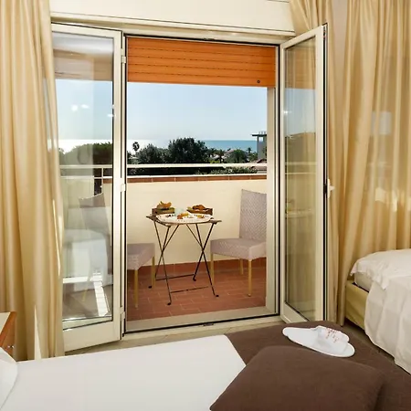 Otel Nuova Sabrina 3*