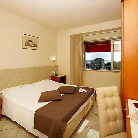 Nuova Sabrina Hotel Marina di Pietrasanta