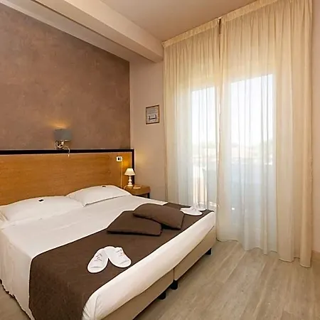 Nuova Sabrina 3* Marina di Pietrasanta